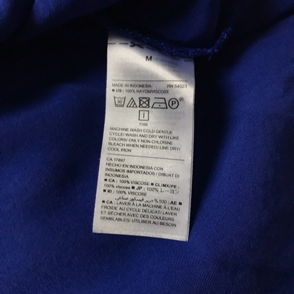 Women’s sleeveless swing blouse - Picture 3 of 6